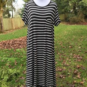 LuLaRoe Carly Small